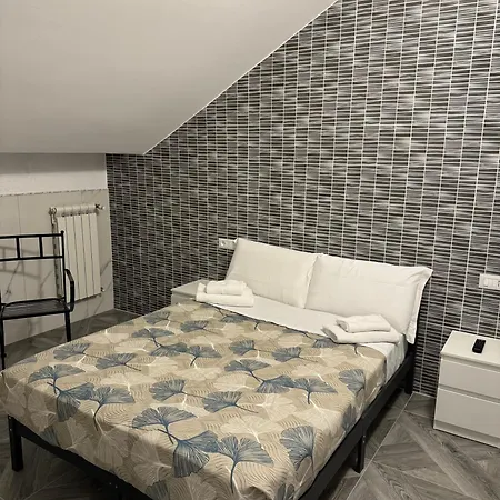 Luxor Eco Casa E Per Vacanze In Centro Piazza Bologna, Colosseo, Piazza Di Spagna, Vaticano, San Pietro, Sapienza, Fontana Di Trevi, Piazza Navona, Trastevere, Tiburtina, Termini, Aeroporto