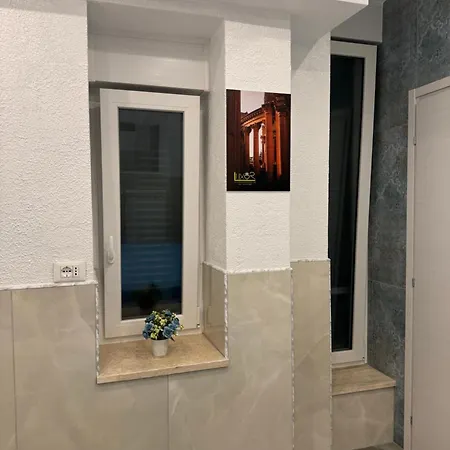 Luxor Eco Casa E Per Vacanze In Centro Piazza Bologna, Colosseo, Piazza Di Spagna, Vaticano, San Pietro, Sapienza, Fontana Di Trevi, Piazza Navona, Trastevere, Tiburtina, Termini, Aeroporto Bed & Breakfast