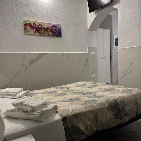 Luxor Eco Casa E Per Vacanze In Centro Piazza Bologna, Colosseo, Piazza Di Spagna, Vaticano, San Pietro, Sapienza, Fontana Di Trevi, Piazza Navona, Trastevere, Tiburtina, Termini, Aeroporto 2* Rome