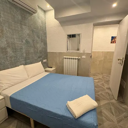 Luxor Eco Casa E Per Vacanze In Centro Piazza Bologna, Colosseo, Piazza Di Spagna, Vaticano, San Pietro, Sapienza, Fontana Di Trevi, Piazza Navona, Trastevere, Tiburtina, Termini, Aeroporto Bed & Breakfast Rome
