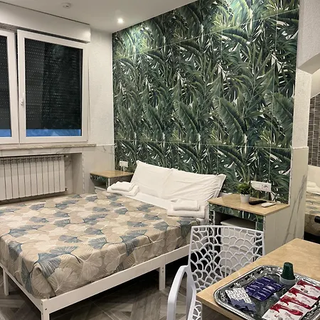 Luxor Eco Casa E Per Vacanze In Centro Piazza Bologna, Colosseo, Piazza Di Spagna, Vaticano, San Pietro, Sapienza, Fontana Di Trevi, Piazza Navona, Trastevere, Tiburtina, Termini, Aeroporto
