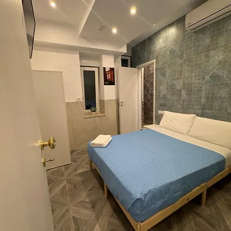 Bed & Breakfast Luxor Eco Casa E Per Vacanze In Centro Piazza Bologna, Colosseo, Piazza Di Spagna, Vaticano, San Pietro, Sapienza, Fontana Di Trevi, Piazza Navona, Trastevere, Tiburtina, Termini, Aeroporto 2*