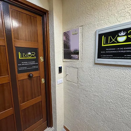 Luxor Eco Casa E Per Vacanze In Centro Piazza Bologna, Colosseo, Piazza Di Spagna, Vaticano, San Pietro, Sapienza, Fontana Di Trevi, Piazza Navona, Trastevere, Tiburtina, Termini, Aeroporto Bed & Breakfast