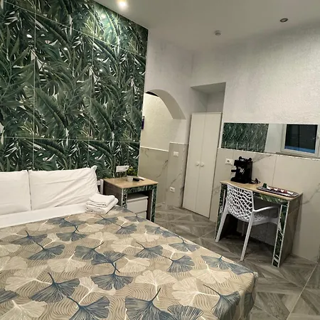 Bed & Breakfast Luxor Eco Casa E Per Vacanze In Centro Piazza Bologna, Colosseo, Piazza Di Spagna, Vaticano, San Pietro, Sapienza, Fontana Di Trevi, Piazza Navona, Trastevere, Tiburtina, Termini, Aeroporto 2*