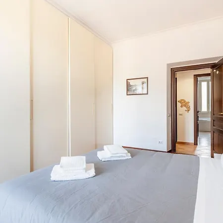 Apartment Vatican Art Rome