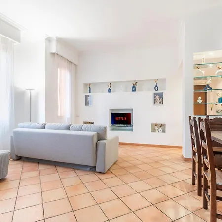 Apartment Vatican Art
