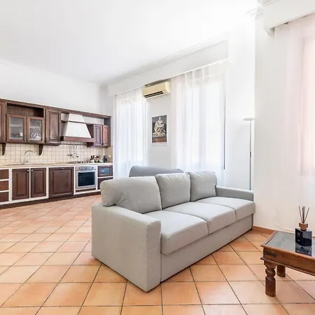 Vatican Art Apartment Rome
