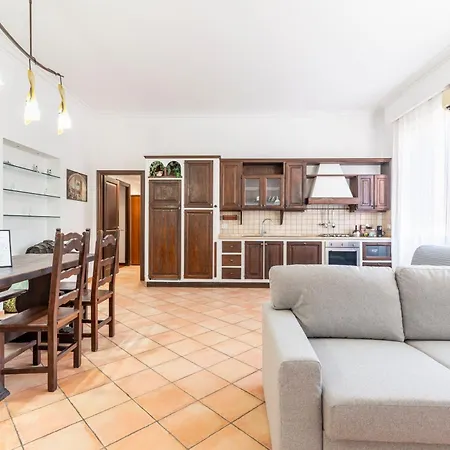 Vatican Art Apartment Rome