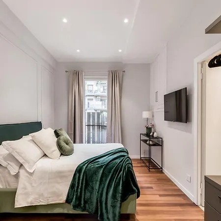 Apartment The Rent - Prestigious Multi-bedroom Overlooking St. Peter's *