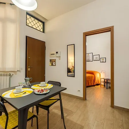 Roger Apartment