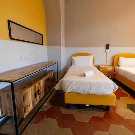Hostel Borgo Ripa Urban Travel *