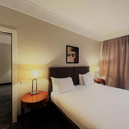 Crowne Plaza St. Peter's By Ihg Szálloda 4*