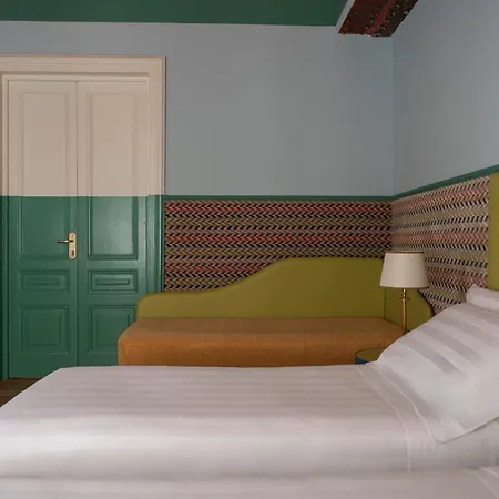 Hotel Oceania