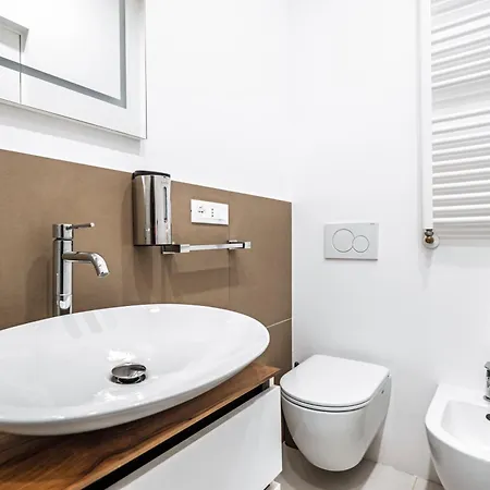Stylish 1Br, 2Bath Apartment Castel Sant'Angelo 6A *