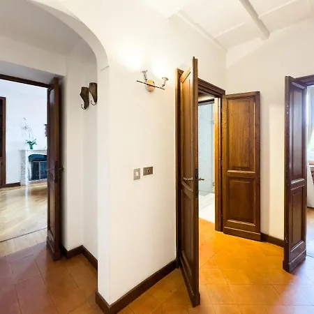 Maison Giulia Roma