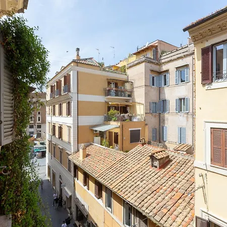 Apartment In Leonardo Da Vinci Rome