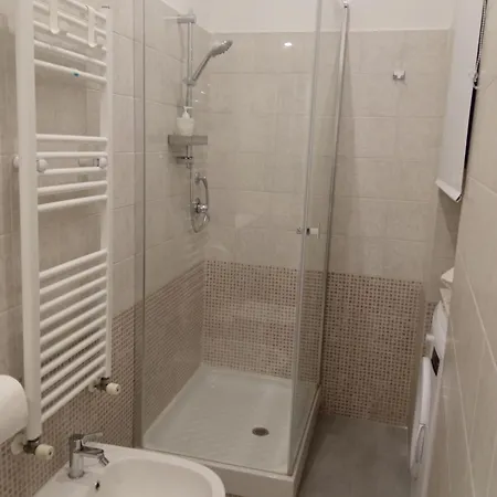 Daire Fontana Di Trevi - Historic Center Apartment Roma