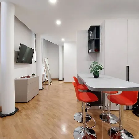 Trevi Barberini Apartment *