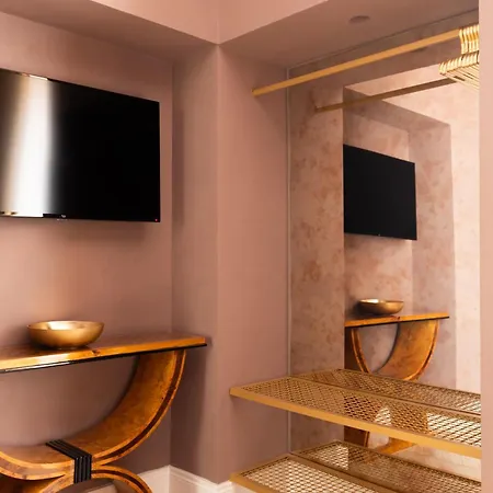 Navona - Luxury, Design And Jacuzzi Style * Roma