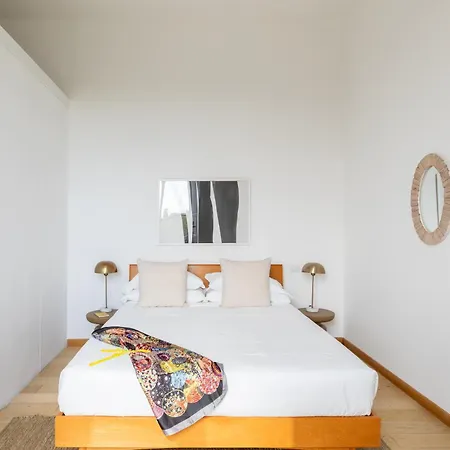 Apartment Iflat Bright & Modern Living With Panoramic View *