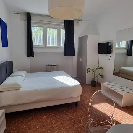 Bam Bam Tiburtina Guest house