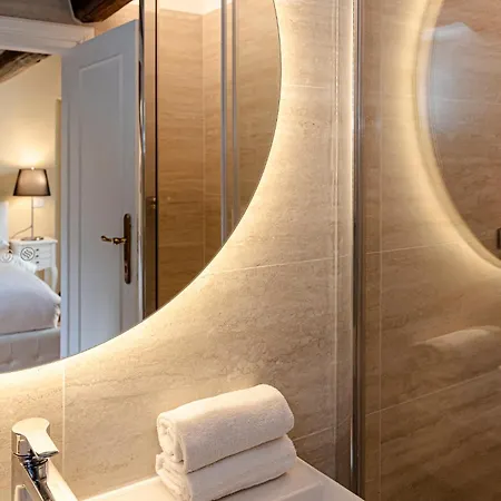 Luxury Pantheon *