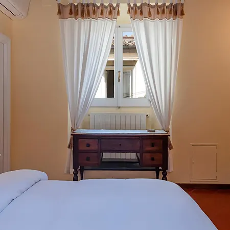 Luxury Pantheon