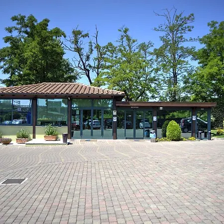 Campsite Flaminio Village Park Rome