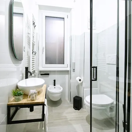 3 Passi Da Metro Marconi Apartment