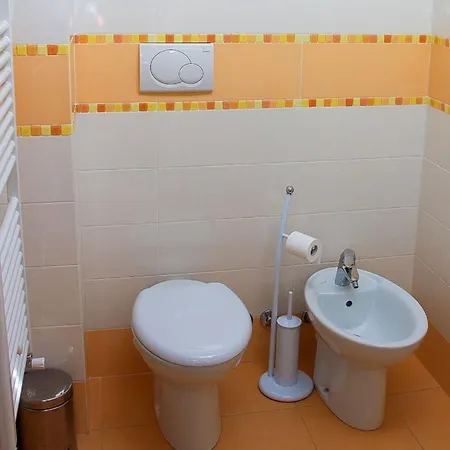 Apartment Elegant Loft With 3-bedroom Spanish Steps - Rome