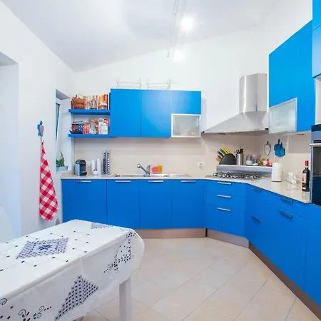 Apartment Elegant Loft With 3-bedroom Spanish Steps -