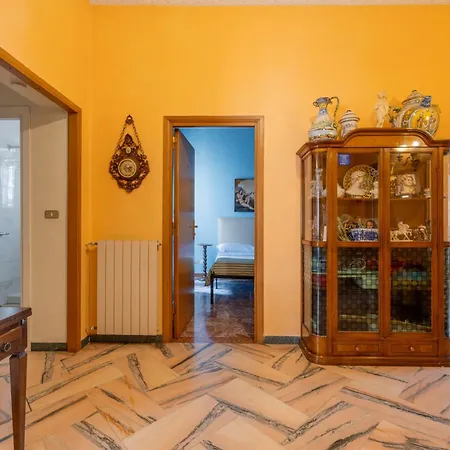 Apartment House Montebello Rome