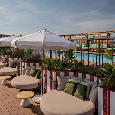 The Social Hub Hotel