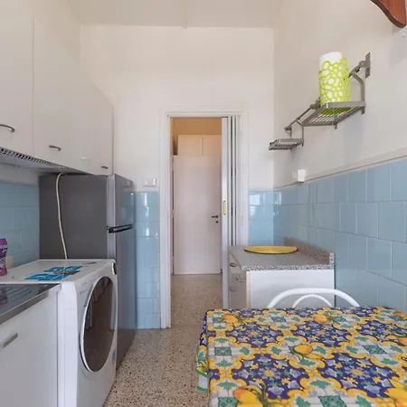 Apartment Casa Lilly, Luminosissimo A Rome