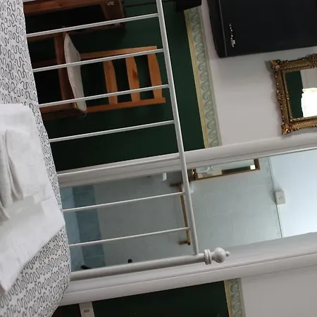 Rossana Holidays Bed & Breakfast