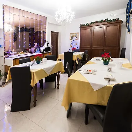 Royal Bed & Breakfast