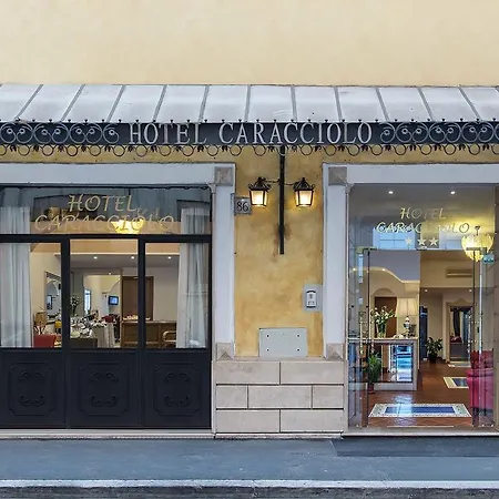 Caracciolo 3*
