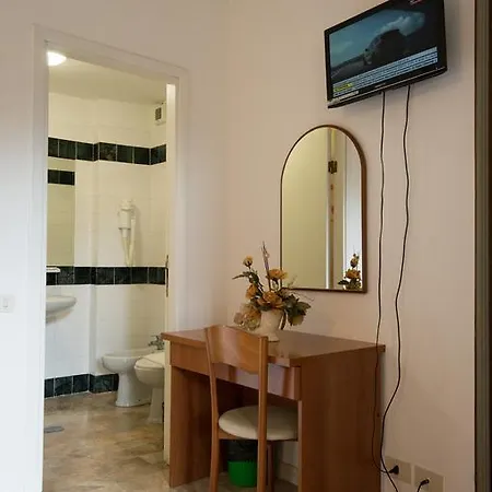 Major Aventinus Otel