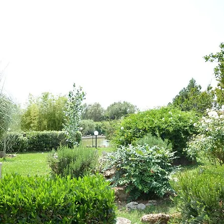 Casale Certosa 호텔