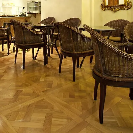 Hotel Aventino 3*