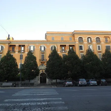 Sunny 2* Roma