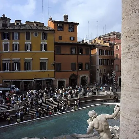 Fontana 3* Rome