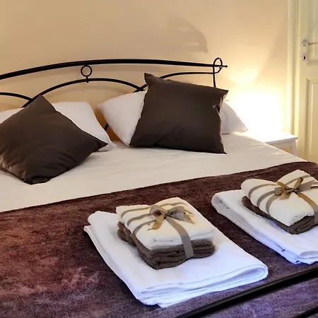 Vatican Rhome Apartment *