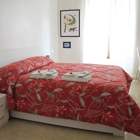 San Pietro's - 2* Rome