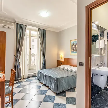 Centro Cavour 3* Rom