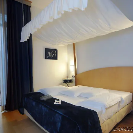 Hotel Franklin Feel The Sound Roma