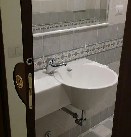 Guest house Casa Rosy 3*
