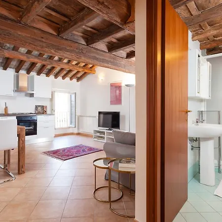 Maisonette Farnese Holiday home *