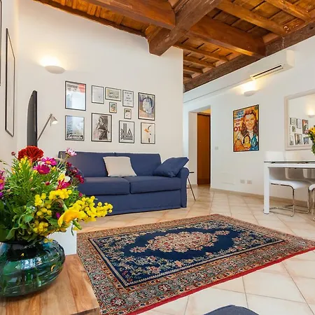 Maisonette Farnese * Rome