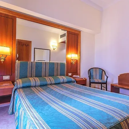 Hotel Raeli Lux Řím